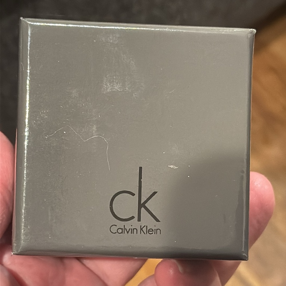 Calvin Klein Coral Stone & Stainless Steel Loop Dome Ring. (Size 9)(NWT) - Picture 16 of 16